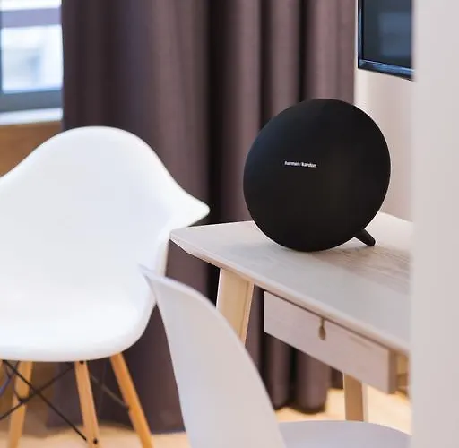 Luxe Hyper Centre Piscine Couette-café *